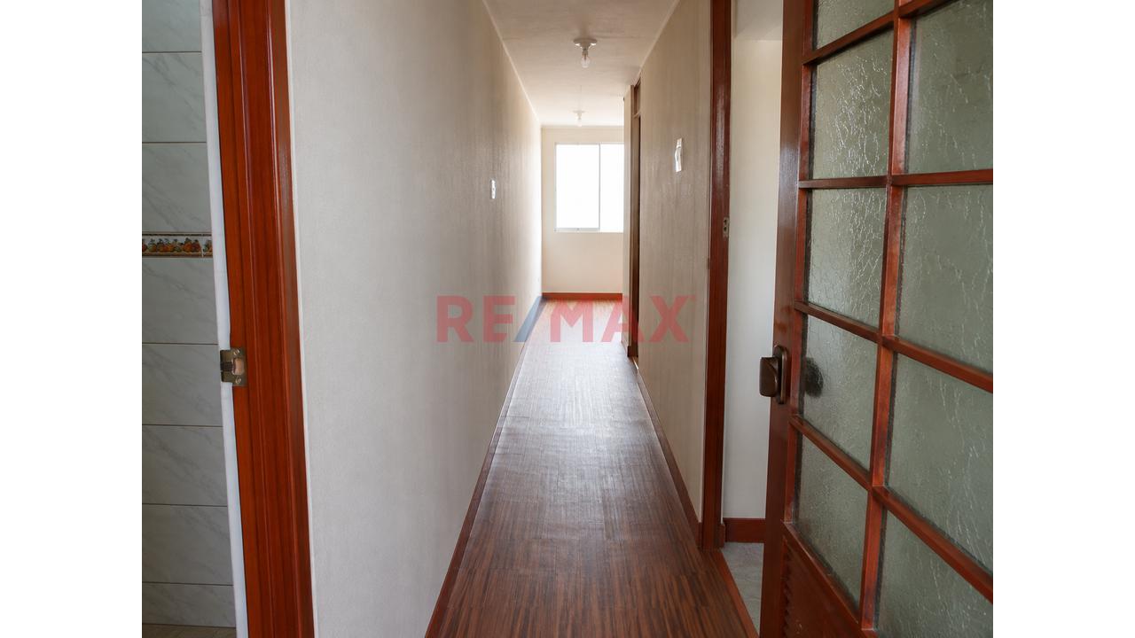 🏡 Minidepartamento De 2 Dormitorios Frente A Parque En Los Olivos | S/ 800 — foto 2