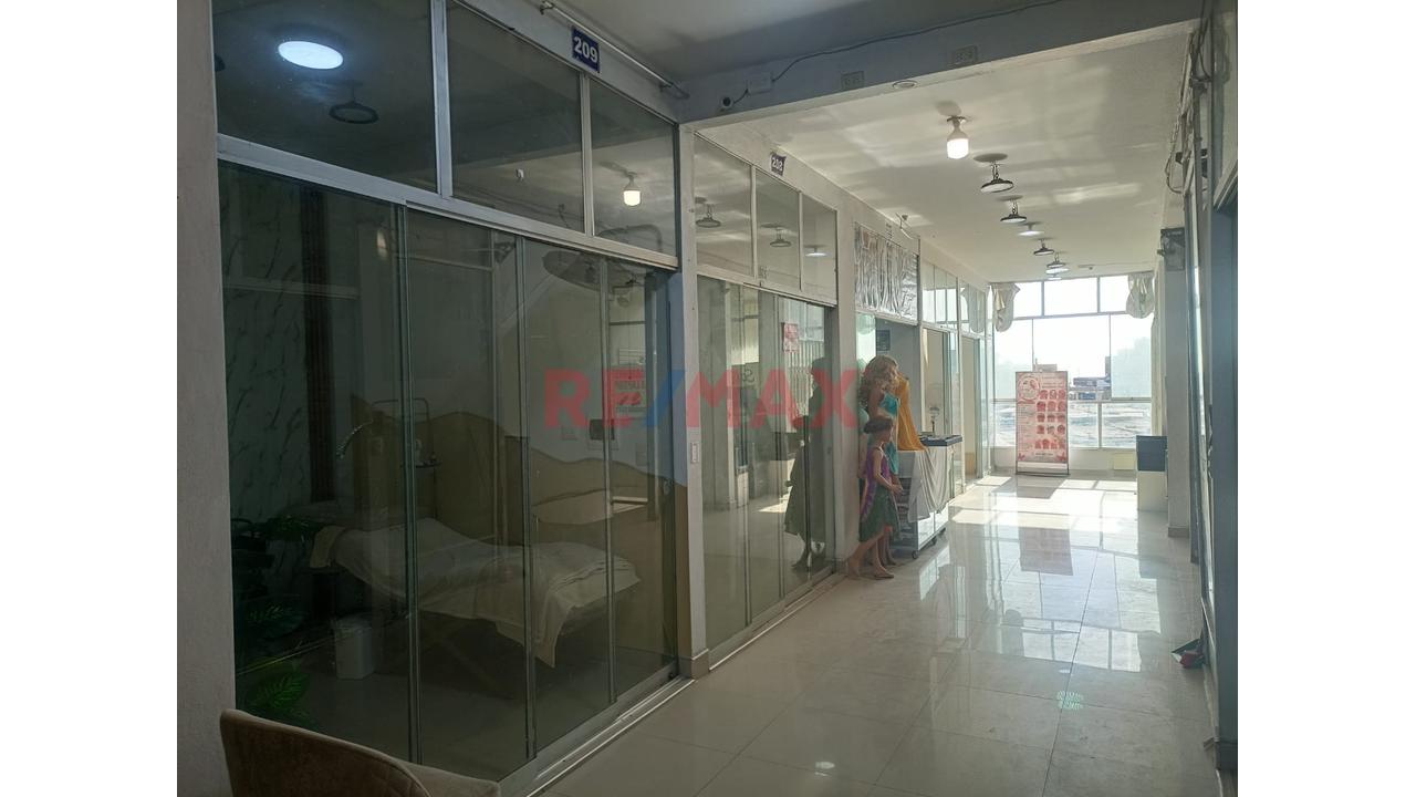 Venta Tienda Comercial - Ovalo Nuevo Ilo - 8