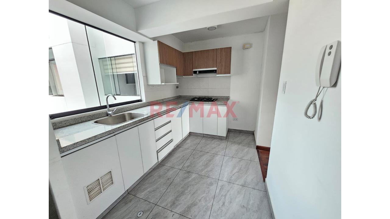 Venta Departamento Duplex En Salamanca Frente A Parque - 5