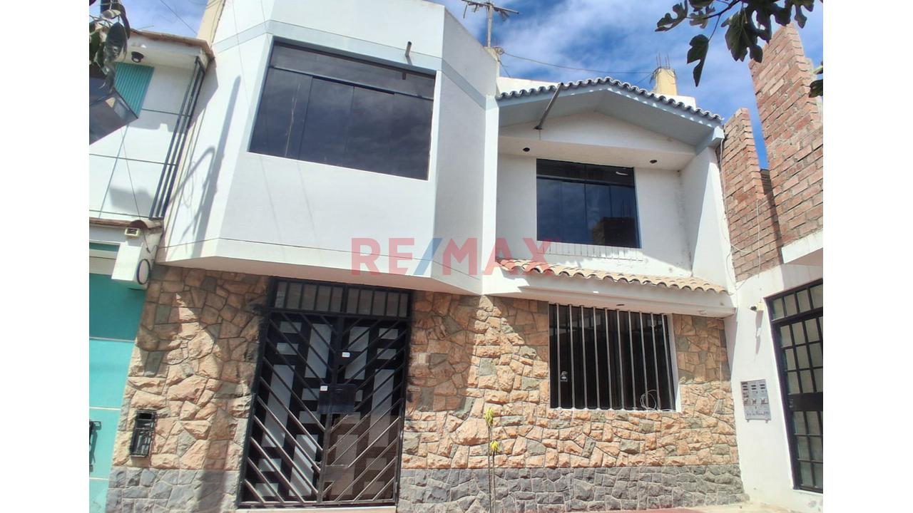 CASA URBANA 4