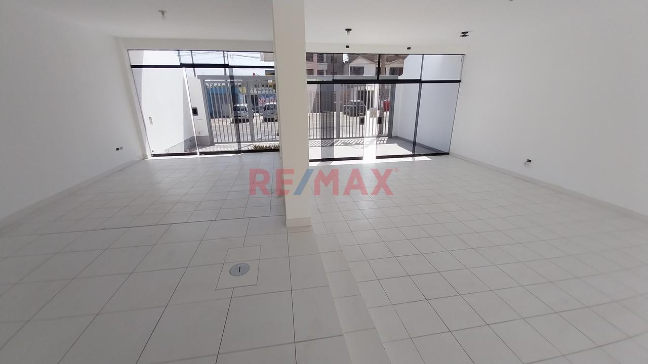 Alquilo Local Comercial De 193.50 M² Y 9 Ml De Frente En Primer Piso - 4