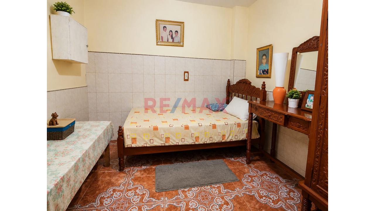🚨 ¡Precio De Oportunidad! Casa De 3 Pisos + Mini Departamentos En Campo Polo - 7