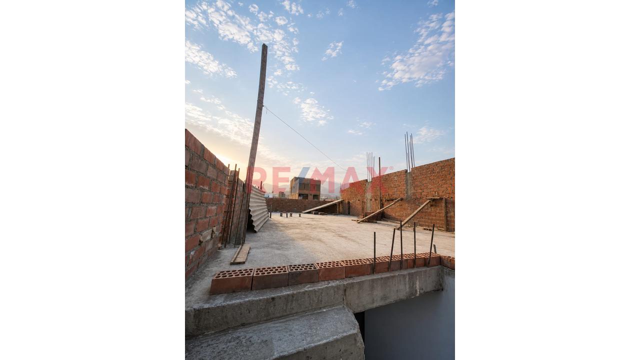 🏡 Casa De 2 Pisos De Ocasión En Condominio Monarca – Carabayllo | Us$75,000 Negociable ✨ ¡Precio De Ocasión! ¡Aprovecha Esta Oportunidad! ✨ 📍 Ubicación: Condominio Menorca – Urb. Los Molinos, Cara — foto 13