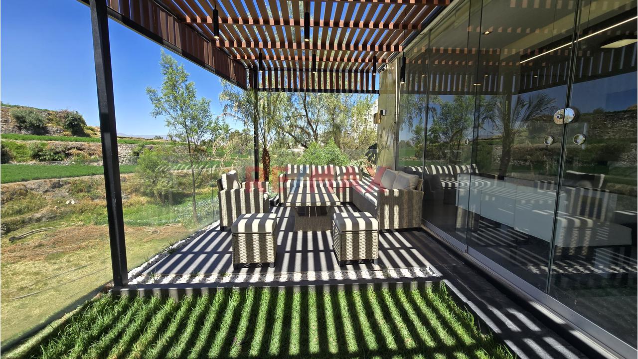 Triplex De Lujo Amoblado En Valle Escondido Cayma - 2