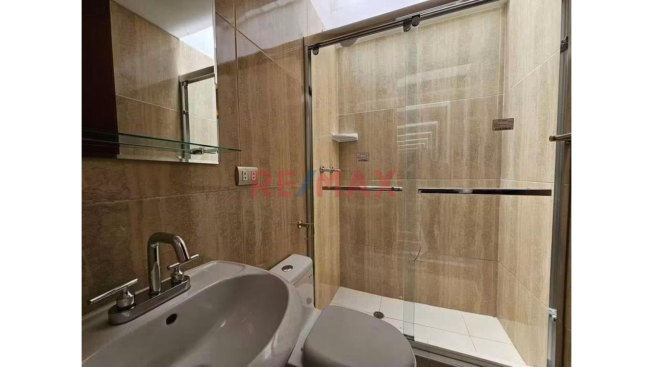 Casa En Alquiler Para Uso Empresarial En Umacollo - 8