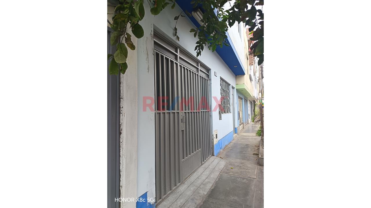 Vendo Casa De 2 Pisos – San Martín De Porres — foto 2