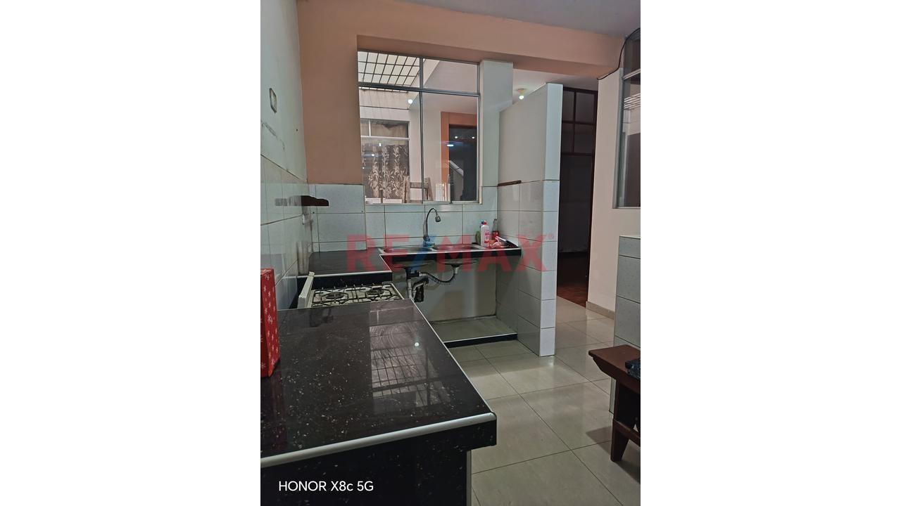 Vendo Casa De 2 Pisos – San Martín De Porres — foto 8