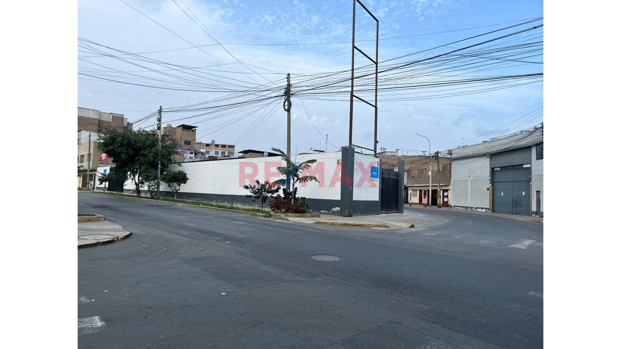 Alquiler De Local Comercial – San Luis-Area 1126,50M2 - 2
