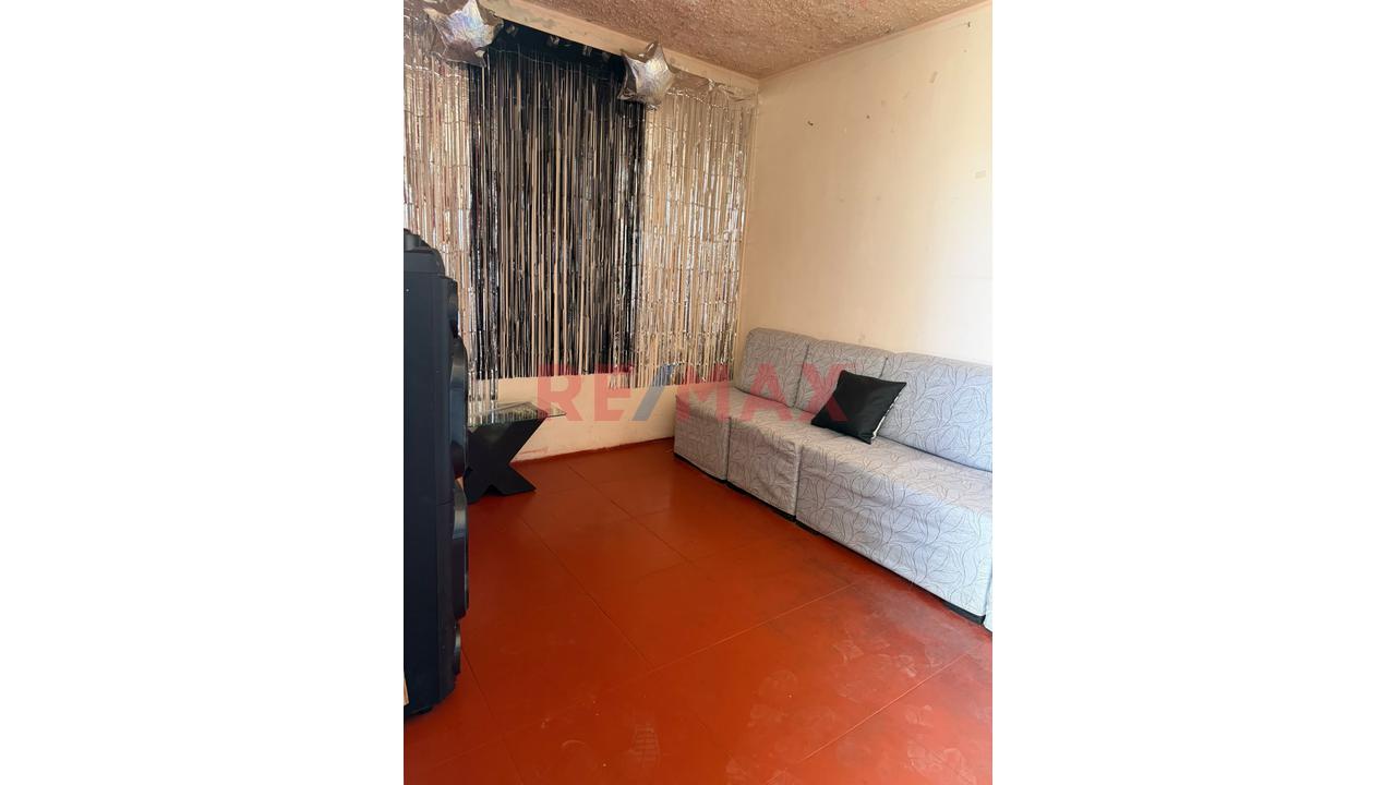 Venta De Casa A Precio De Terreno - 3