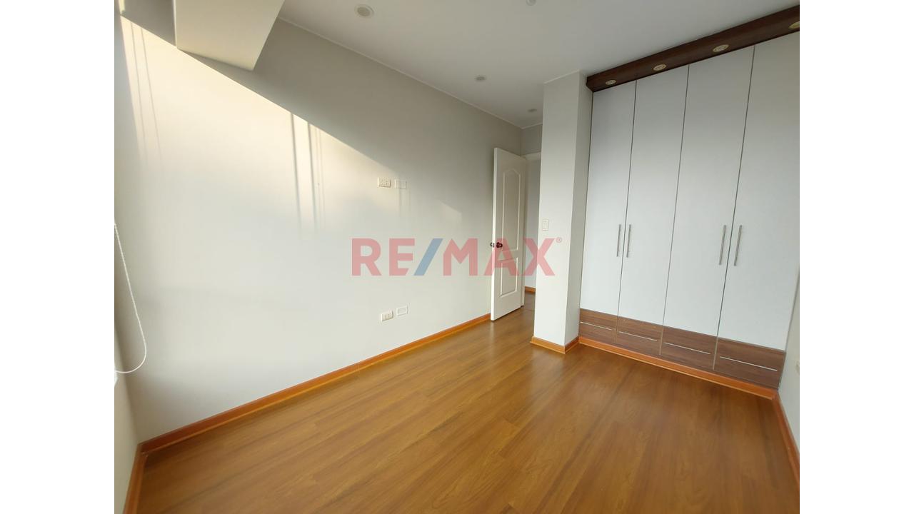 Alquiler De Departamento Duplex En Zona Exclusiva De San Borja - 6