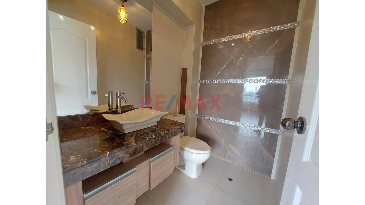 Alquiler De Departamento Duplex En Zona Exclusiva De San Borja - 4