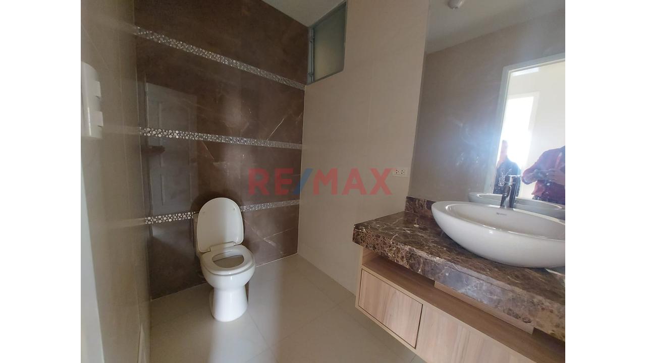 Alquiler De Departamento Duplex En Zona Exclusiva De San Borja - 2
