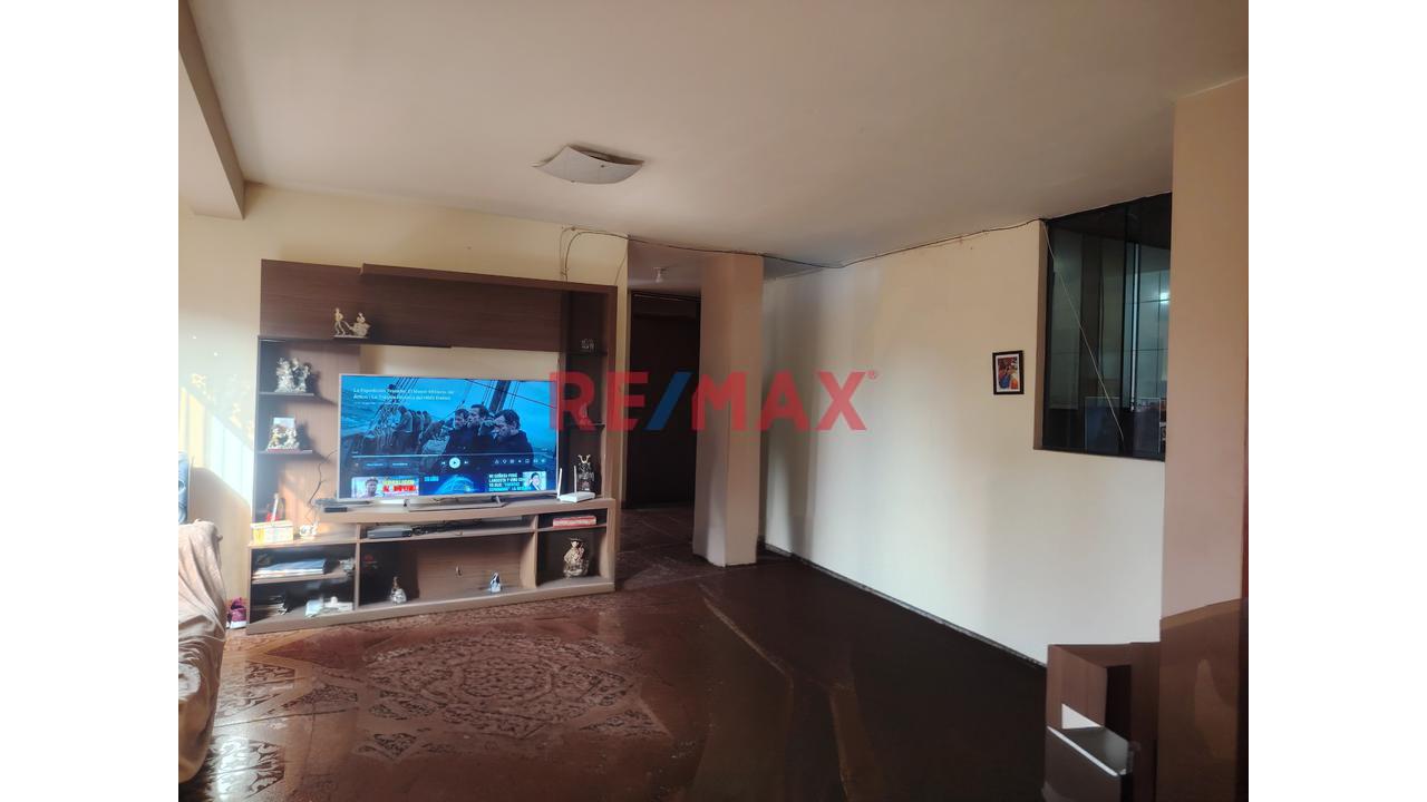 🏡 ¡Departamento 5To Piso En Venta En Los Olivos!