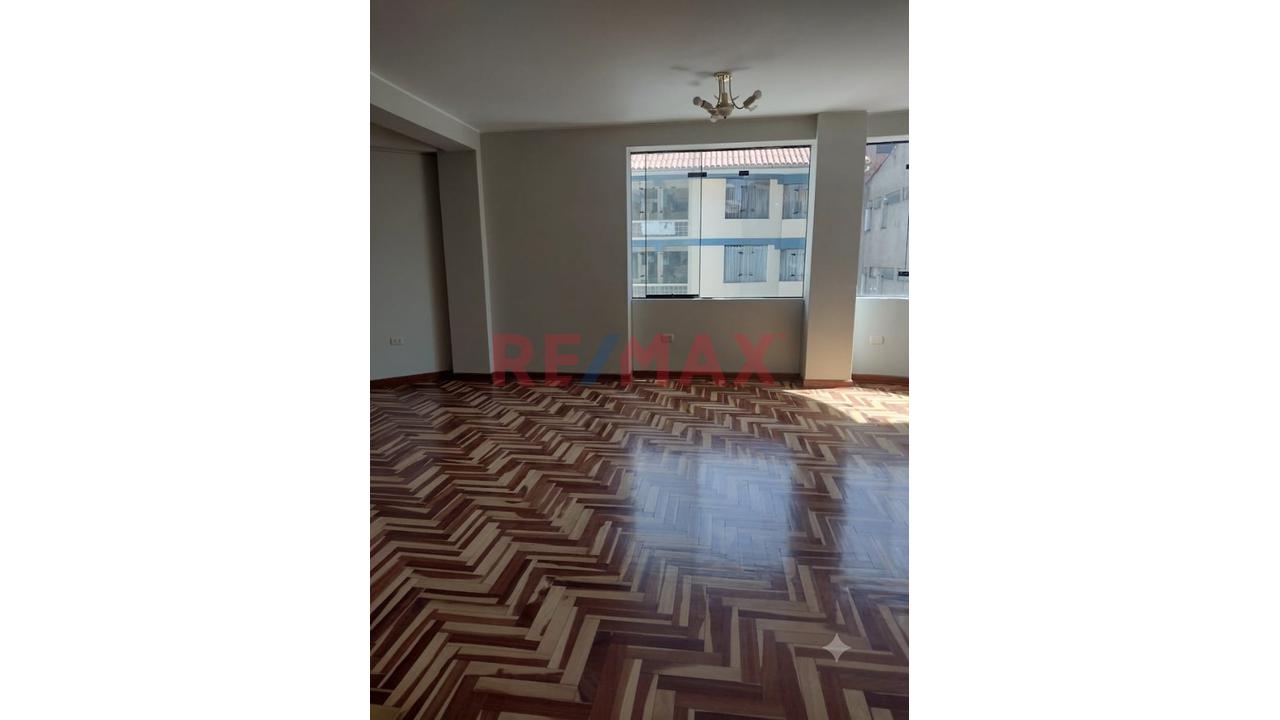 En Alquiler! Amplio Departamento En Av. Mateo Pumacahua – Wanchaq, Cusco — foto 7