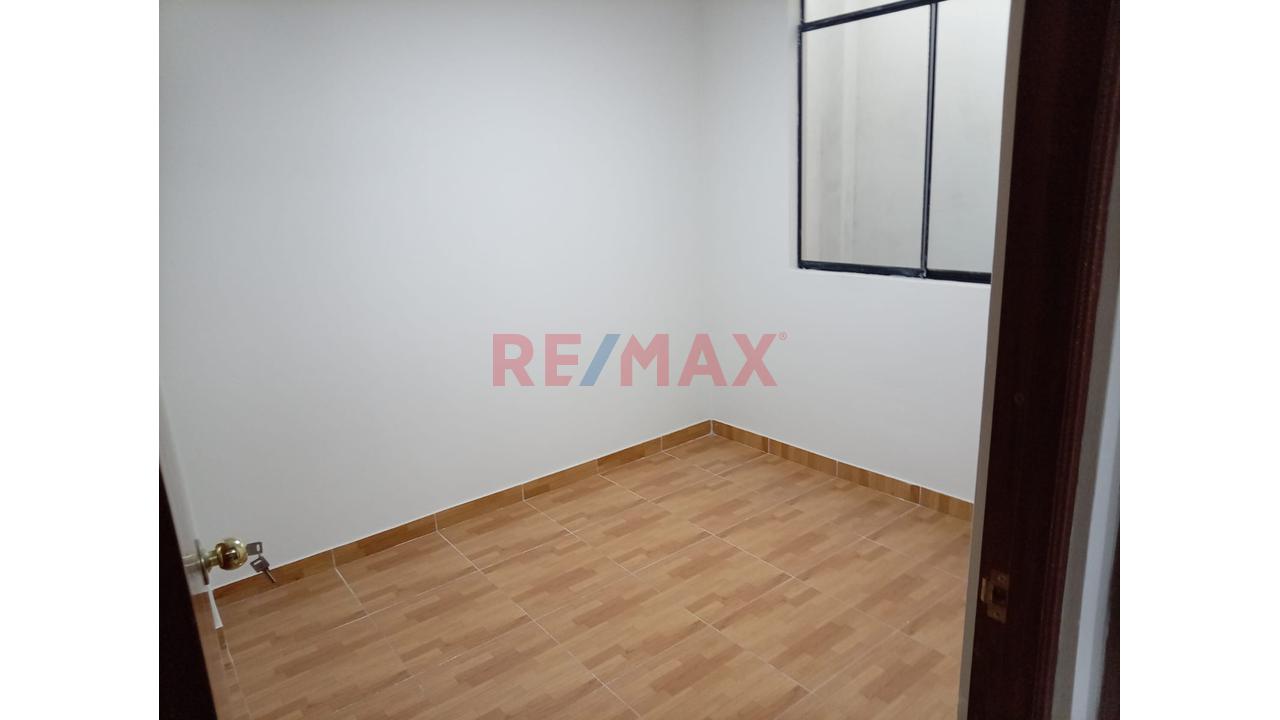 Casa De 3 Pisos En Estreno En Puente Piedra - 13
