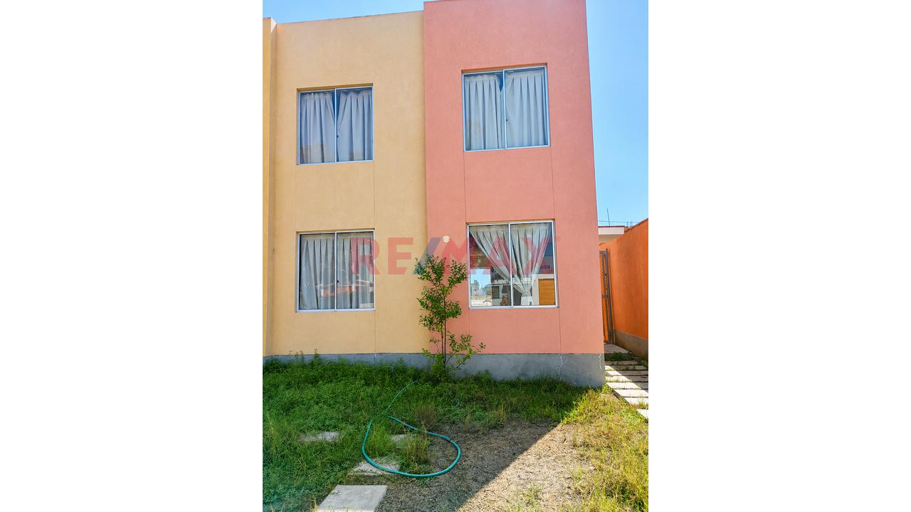 Casa En Alquiler En Urb. Valle Esmeralda – Pueblo Nuevo, Ica - 1