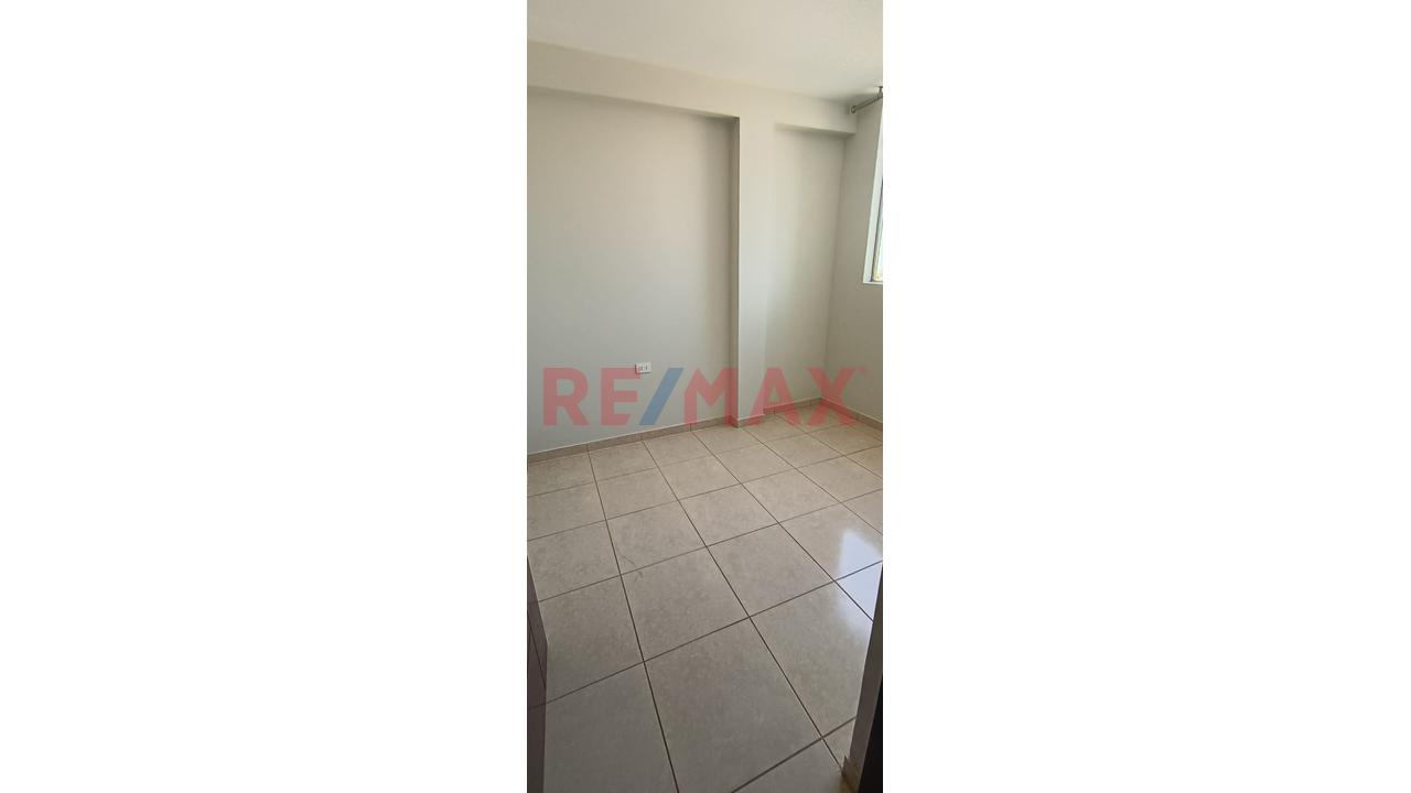 Local comercial de 84 m² en Carabayllo — foto 3