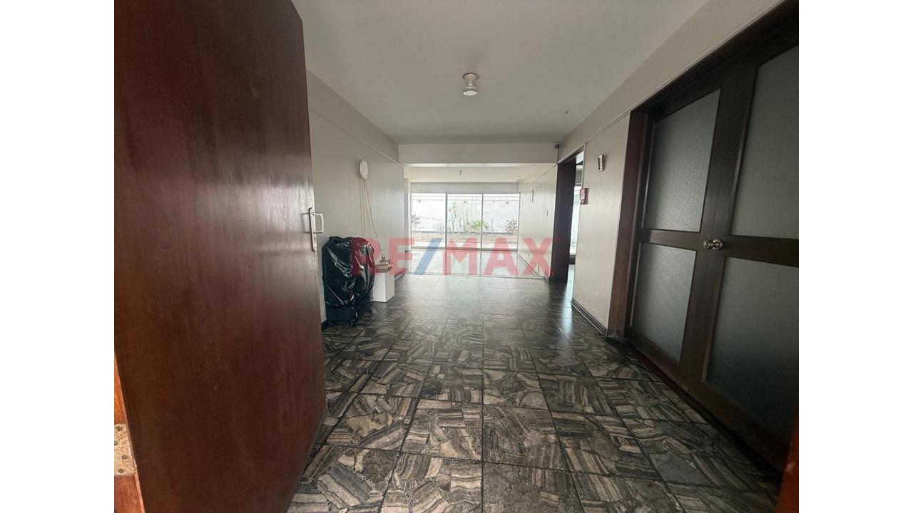 Vendo Casa Como Terreno De 635 M² En La Floresta De Monterrico: 4 Pisos Para Desarrolladores - 12