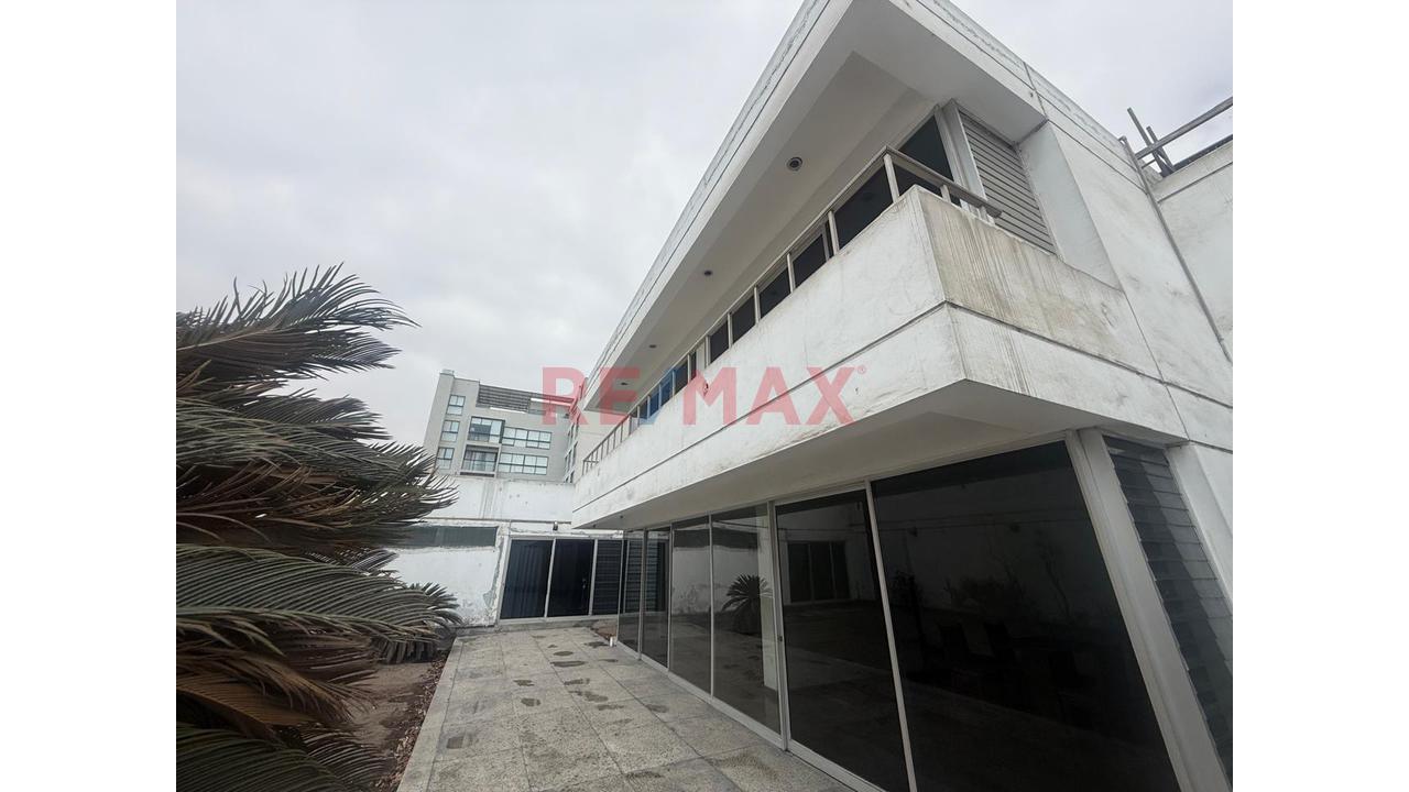 Vendo Casa Como Terreno De 635 M² En La Floresta De Monterrico: 4 Pisos Para Desarrolladores - 11