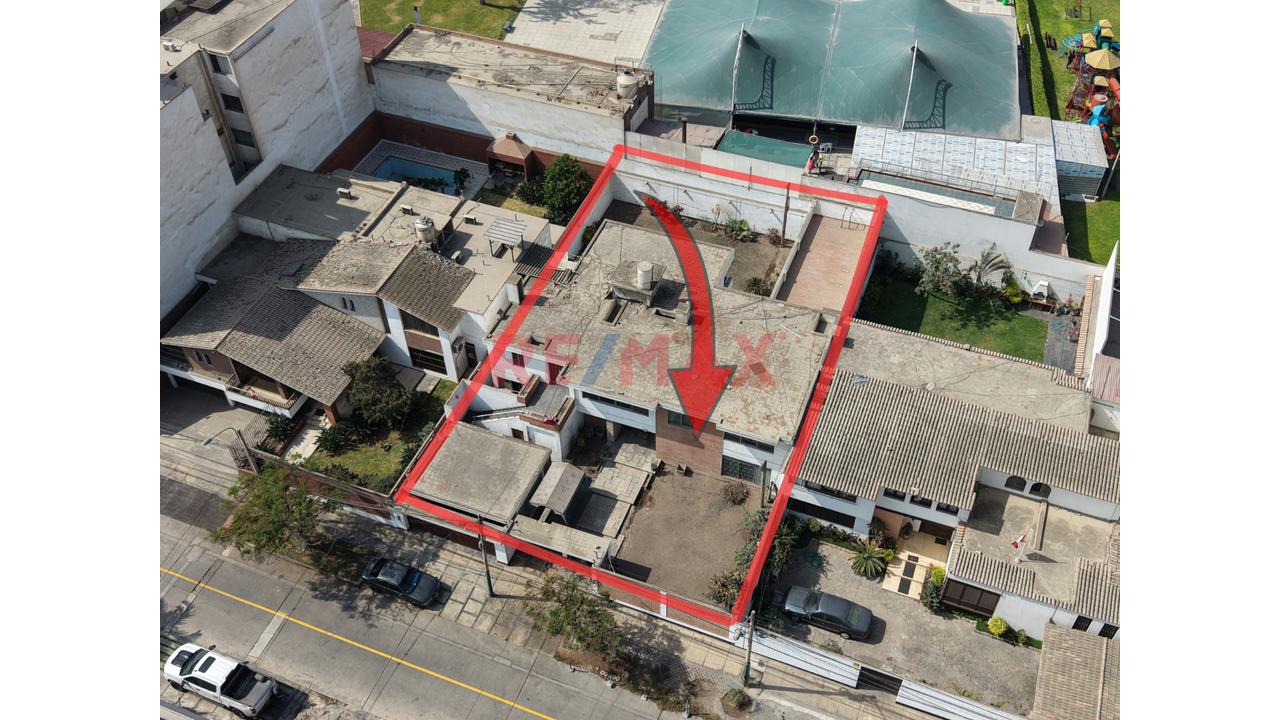 Vendo Casa Como Terreno De 635 M² En La Floresta De Monterrico: 4 Pisos Para Desarrolladores - 4