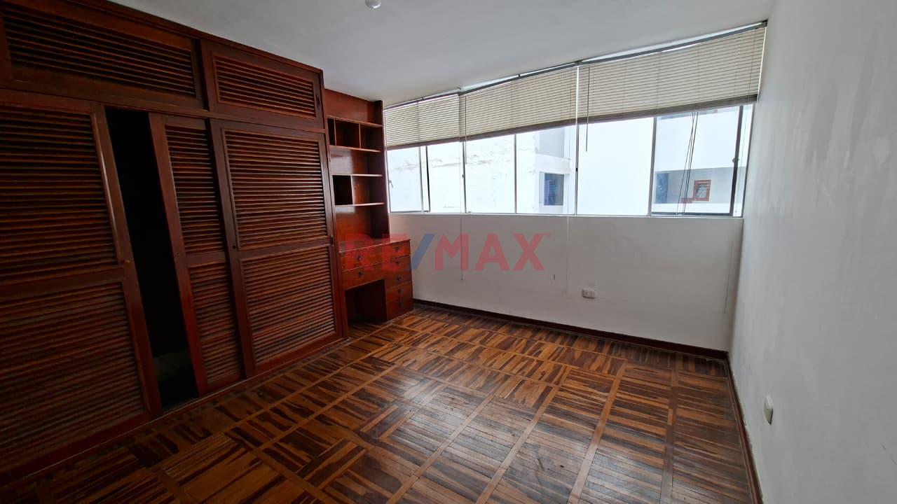 Departamento En Alquiler - Espacioso Y Acogedor — foto 8