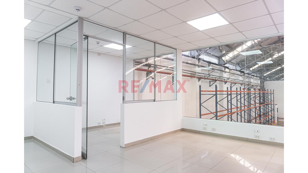 🏭 En Alquiler: Estratégico Almacén Industrial De 5,256 M² En El Callao - 8