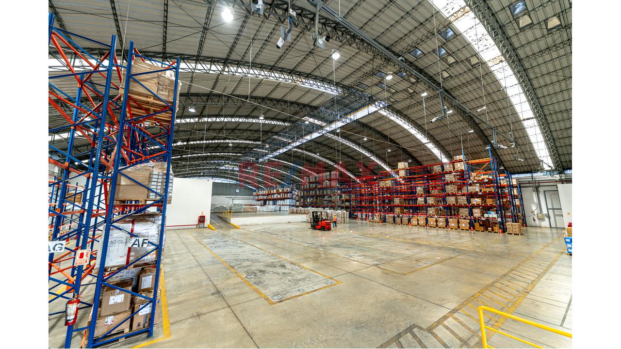 🏭 En Alquiler: Estratégico Almacén Industrial De 5,256 M² En El Callao - 7
