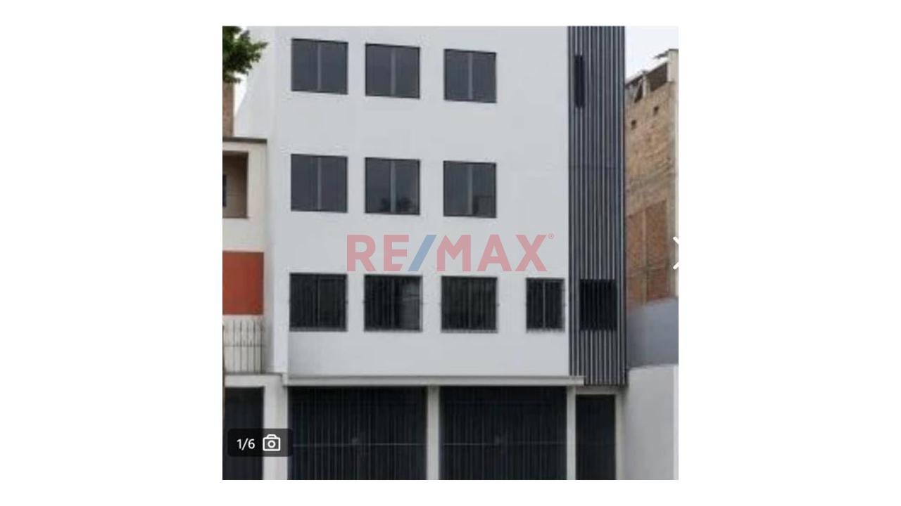 🏢 Oficina De Estreno En Alquiler | 3 Ambientes + Sala | 2 Baños | San Luis - 1
