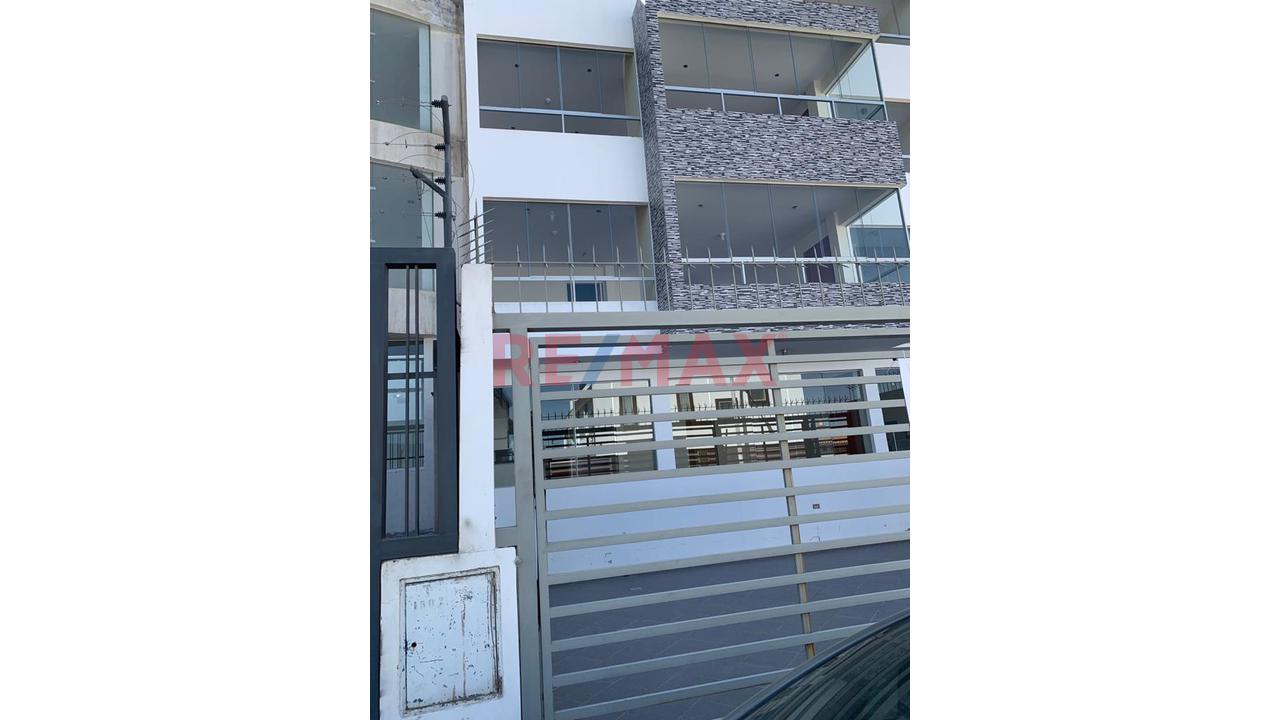 📍 Vive En La Mejor Ubicación De Cayma- Urb. Las Terrazas De Cayma, Dpto. En Primer Piso Con Cochera