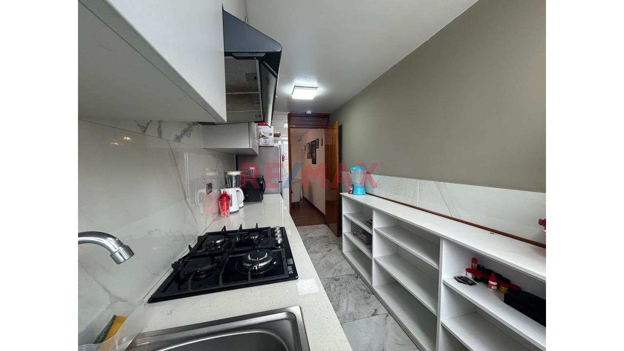 Se Vende Dpto Remodelado En Cercado De Lima 65M² | 3 Dormit. | 2 Baños | Piso 4 |  Cerca A La Universidad San Marcos. — foto 3