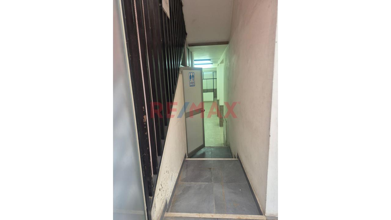 ¡Alquila Local Comercial De 120 M² En Ate! Ubicación Estratégica Para Impulsar Tu Negocio — foto 5