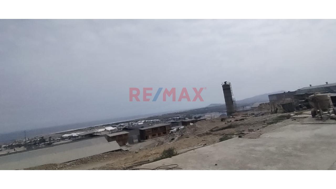 Aquiler De Local Industrial I2  En Villa El Salvador 1000 M2 Area De Terreno Ubicado A 4 Cuadras De La Panamericana Sur Con La Av. El Sol. - 5