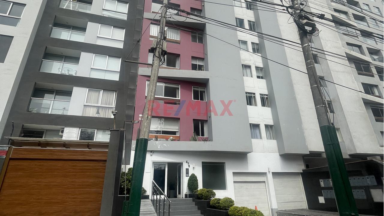 Amplio Departamento En Venta