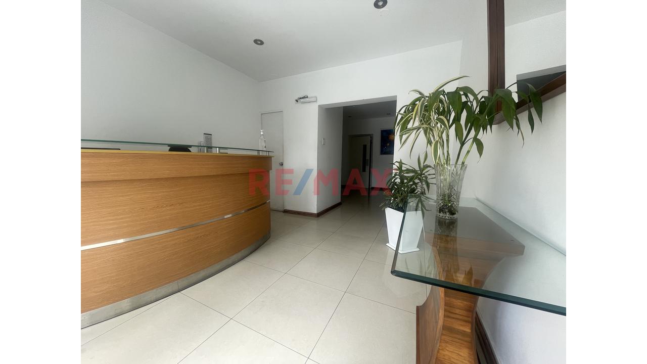 Amplio Departamento En Venta — foto 2