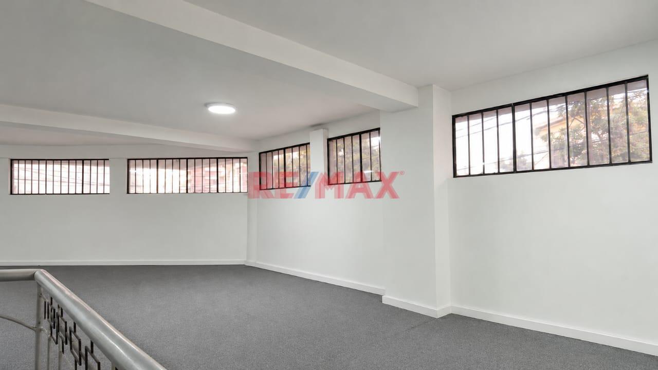 ✔✔Alquilo🚀 ¡Estratégico Local Comercial En Av. Sánchez Cerro! (Ideal Oficinas, Consultorios, Showroom O Estéticas) 🚀🚀Av. Sánchez Cerro Esquina Con Libertad A Media Cuadra Del Puente Sánchez Cerro A - 4