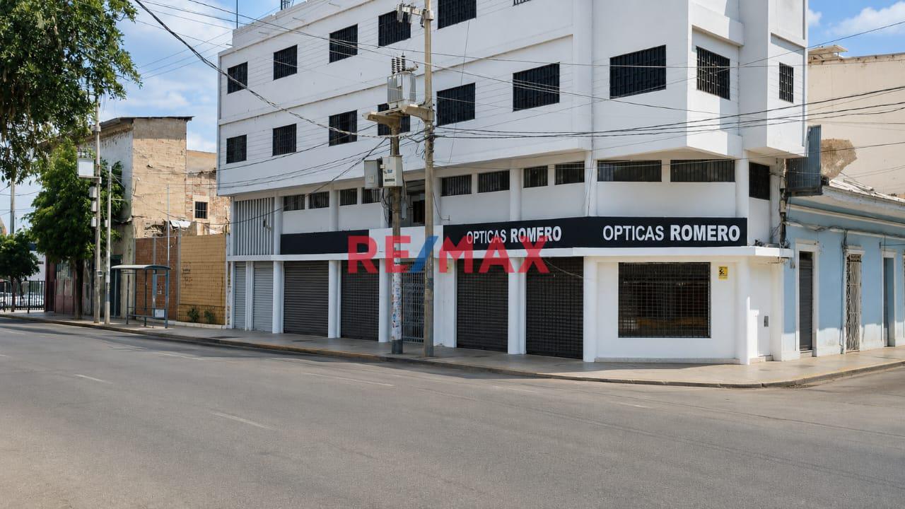 ✔✔Alquilo🚀 ¡Estratégico Local Comercial En Av. Sánchez Cerro! (Ideal Oficinas, Consultorios, Showroom O Estéticas) 🚀🚀Av. Sánchez Cerro Esquina Con Libertad A Media Cuadra Del Puente Sánchez Cerro A - 12