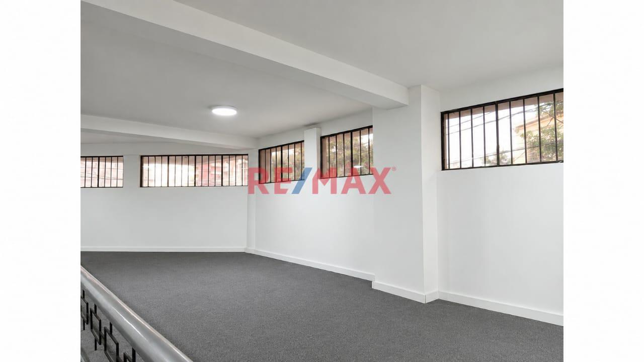 ✔✔Alquilo🚀 ¡Estratégico Local Comercial En Av. Sánchez Cerro! (Ideal Oficinas, Consultorios, Showroom O Estéticas) 🚀🚀Av. Sánchez Cerro Esquina Con Libertad A Media Cuadra Del Puente Sánchez Cerro A - 6