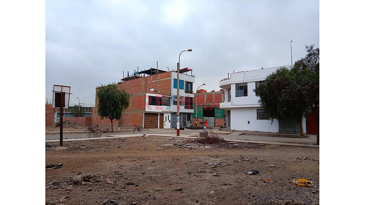 Vendo Terreno De 156M2 Para Desarrollo Inmobiliario San Antonio De Carabayllo — foto 2