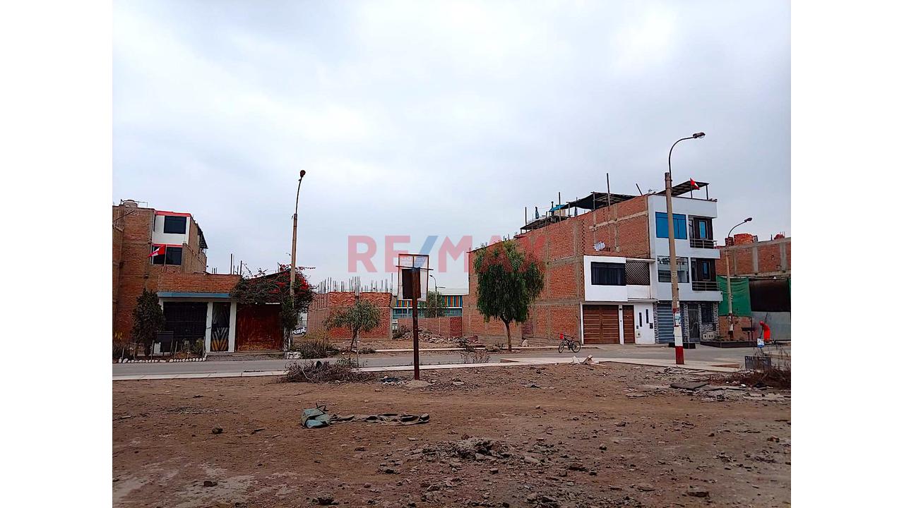 Vendo Terreno De 156M2 Para Desarrollo Inmobiliario San Antonio De Carabayllo — foto 9