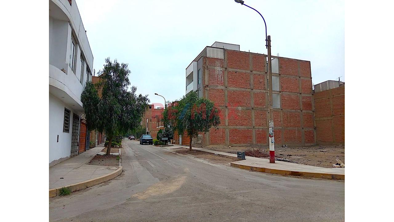 Vendo Terreno De 156M2 Para Desarrollo Inmobiliario San Antonio De Carabayllo — foto 11