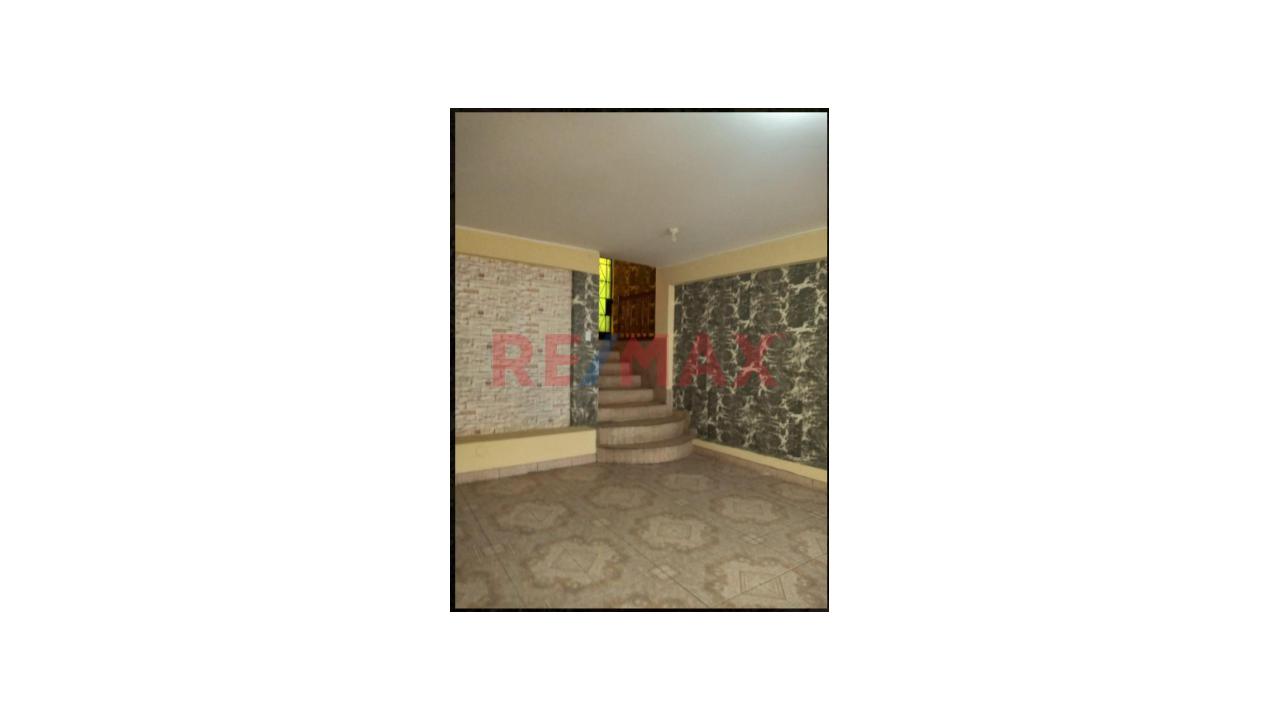 Se Vende Casa De 2 Pisos En Puente Piedra — foto 3