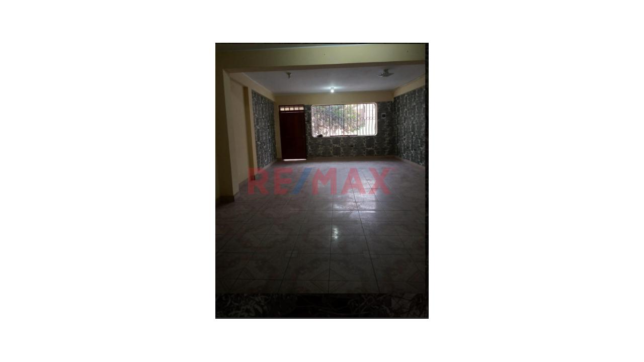 Se Vende Casa De 2 Pisos En Puente Piedra — foto 2