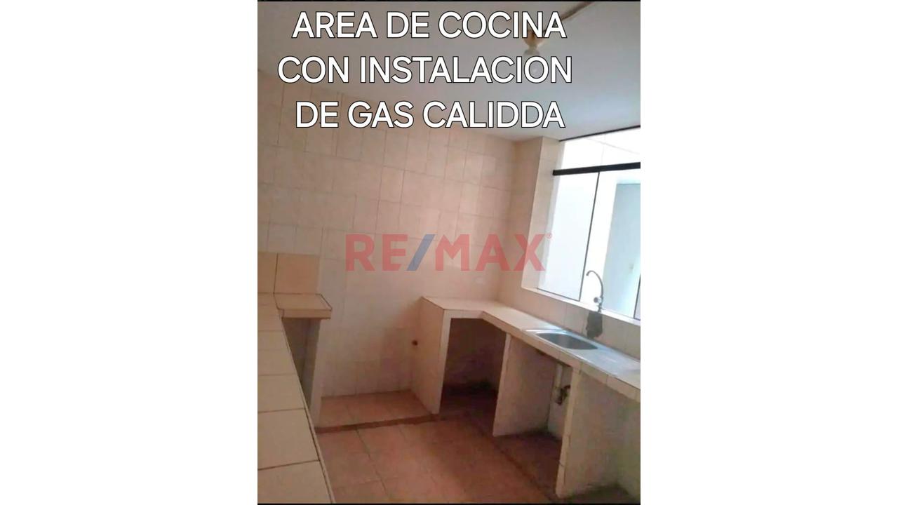 Se Alquila Local En Los Olivos Av Los Alisos Cuadra 14 Los Olivos - 13