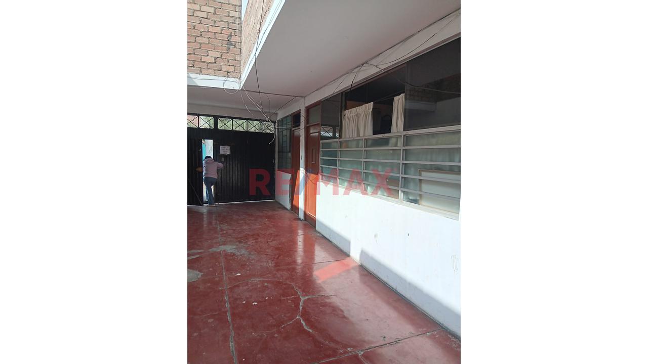 ¡Gran Oportunidad De Inversión En Ate-Vitarte! — foto 2