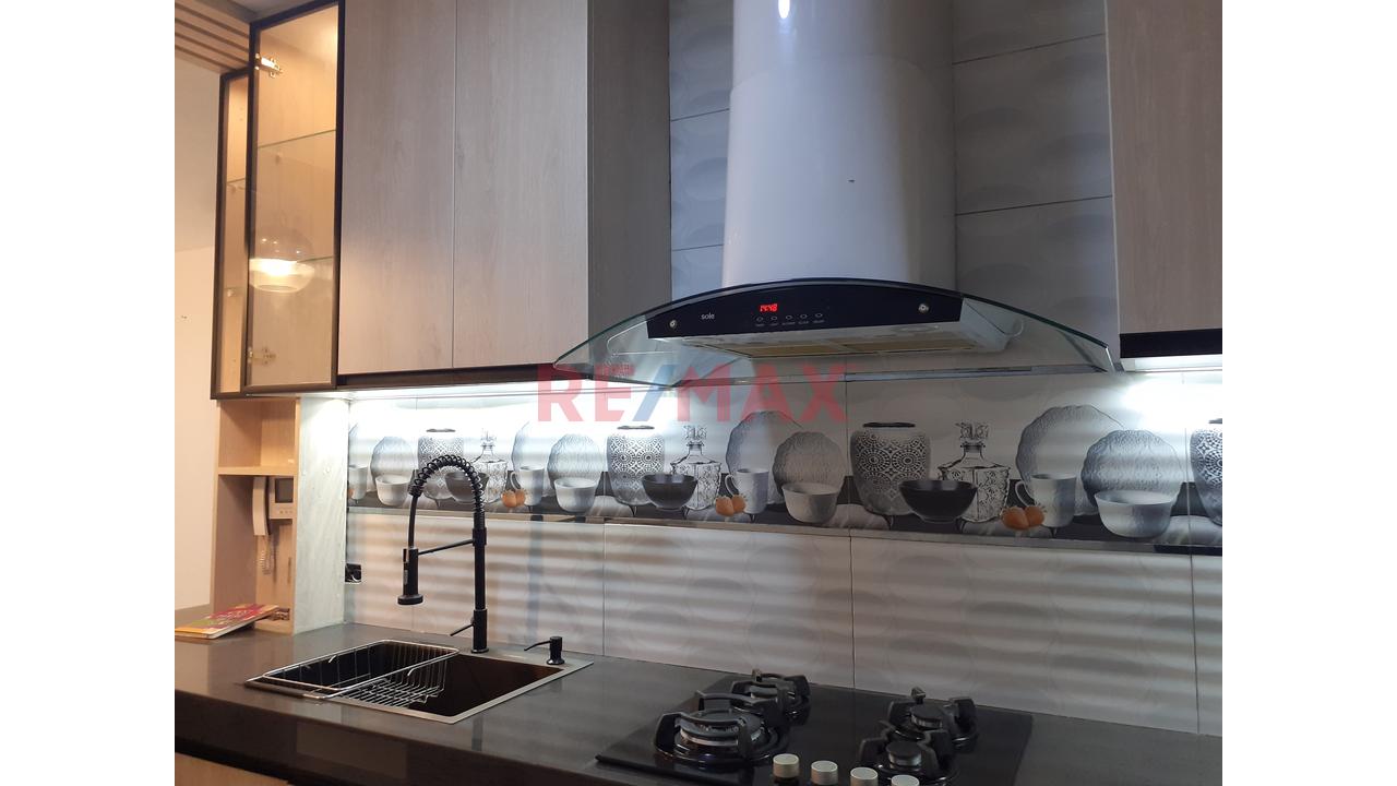 Alquile Un Lindo Departamento Recièn Remodelado En La Urb.Ventura Rossi – Rímac. — foto 6