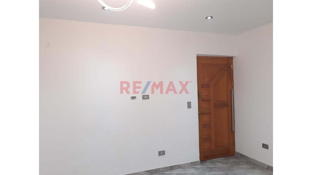 Alquile Un Lindo Departamento Recièn Remodelado En La Urb.Ventura Rossi – Rímac. — foto 14