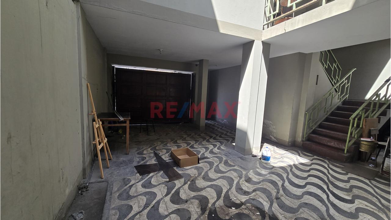 Local Comercial En Alquiler – 240 M² En Av. Rafael Escardó, San Miguel — foto 2