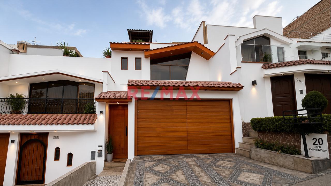 Gran Oportunidad: Se Vende Casa En La Molina Super Amplia De 4 Habitaciones Y Un Mini Departamento - 1