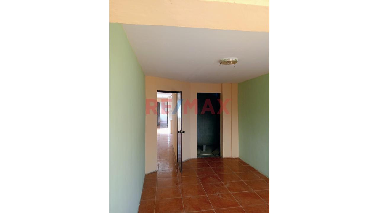 Venta Casa Saneada 3 Pisos Smp — foto 10