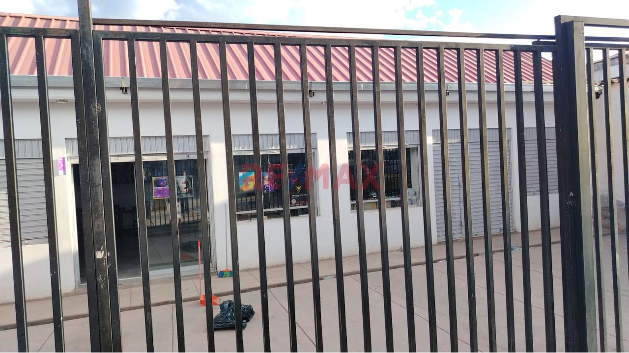 Terreno En Av. La Cultura Con Diagonal Angamos 958 M2 - 2